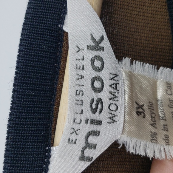 Exclusively Misooksize 3x brown black zip up cardigan - Picture 2 of 7